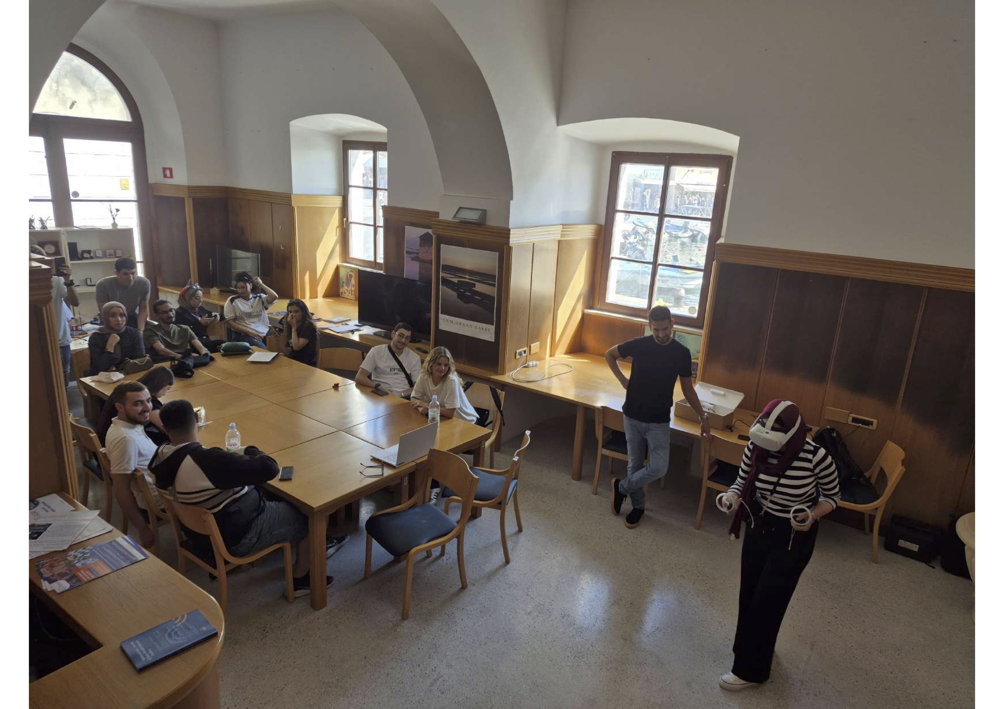 /Gallery/EnglishWebsite/News/emuni/emuni 4.jpg